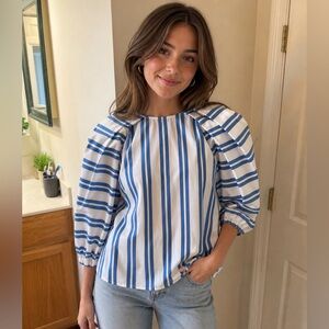 H&M Blue & White Striped Puff Sleeve Blouse Cottagecore  Women’s Chic Top Size 8